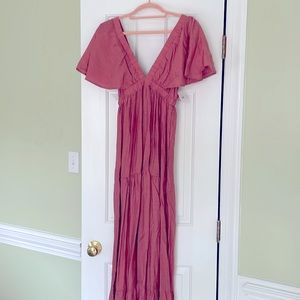 Fluttered sleeve, tiered, maxi dress